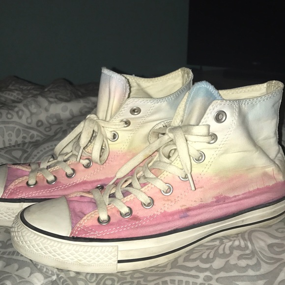 Converse Shoes - COLORFUL CONVERSE